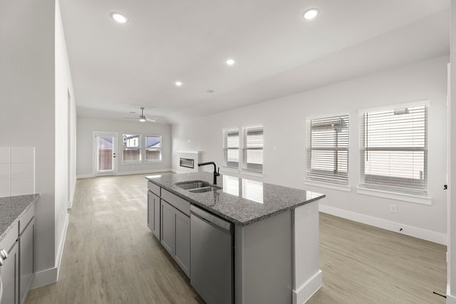 705 Wilderness Point Lane, Anna, TX 75409