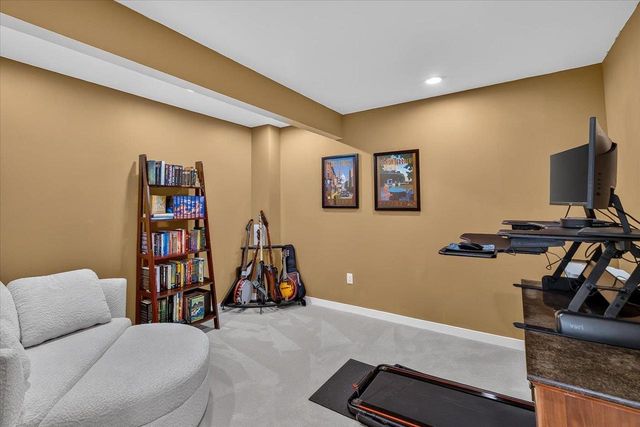 1024 Peterson Drive, Stoughton, WI 53589