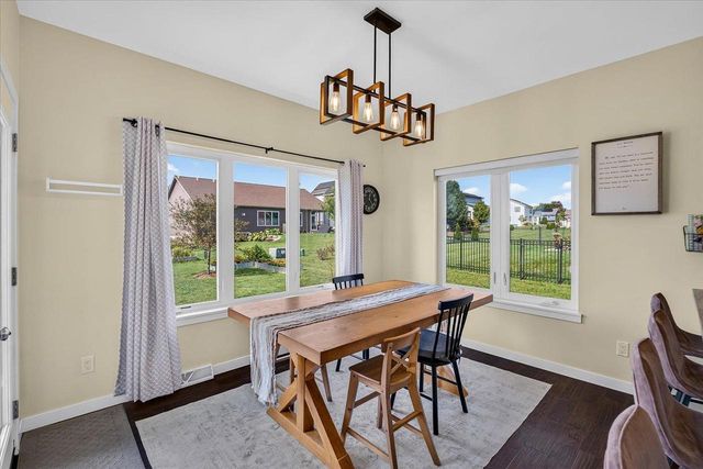1024 Peterson Drive, Stoughton, WI 53589