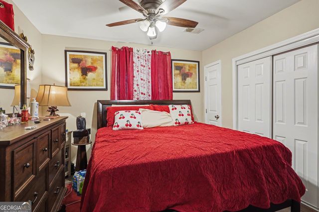 6260 Crestview Lane, Forest Park, GA 30297