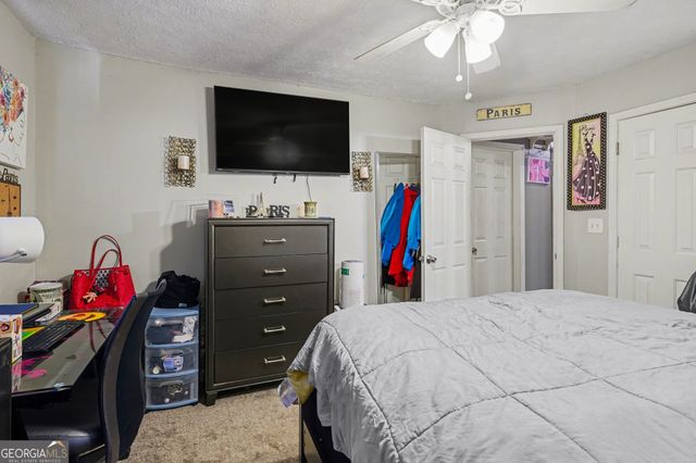 6260 Crestview Lane, Forest Park, GA 30297
