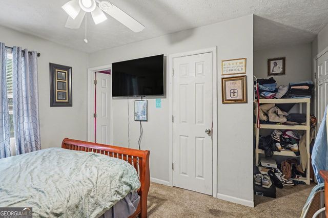6260 Crestview Lane, Forest Park, GA 30297
