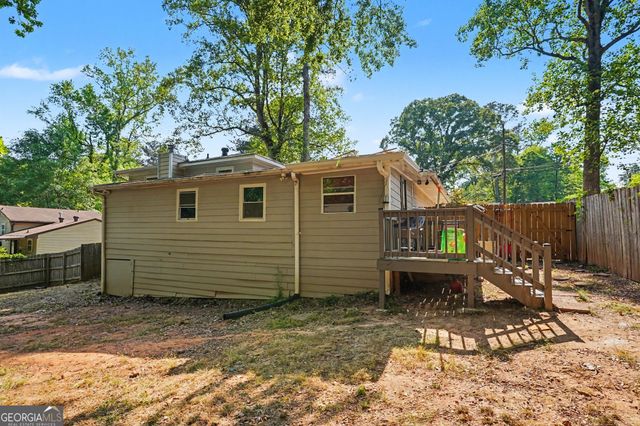 6260 Crestview Lane, Forest Park, GA 30297