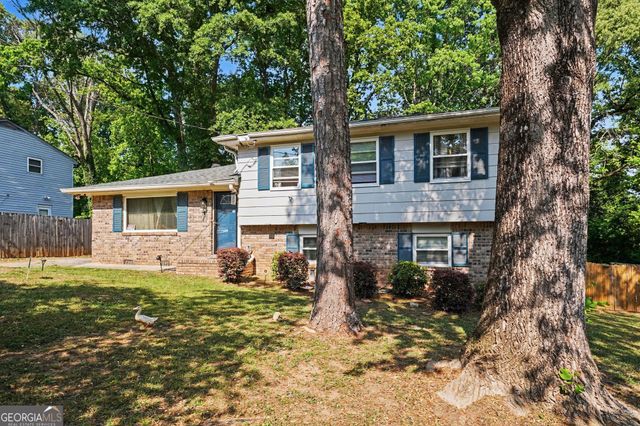 6260 Crestview Lane, Forest Park, GA 30297