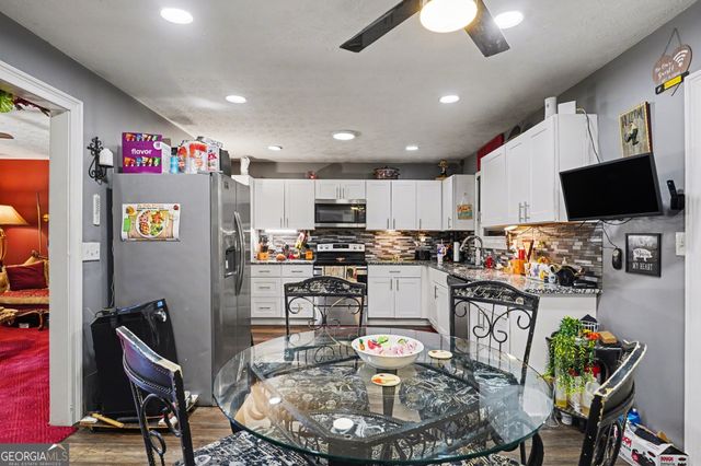 6260 Crestview Lane, Forest Park, GA 30297