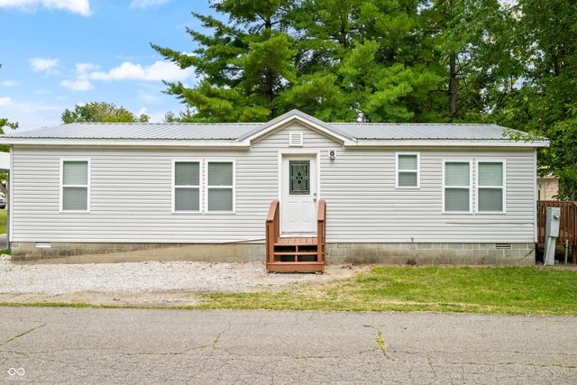 908 Stanley Street, Seymour, IN 47274