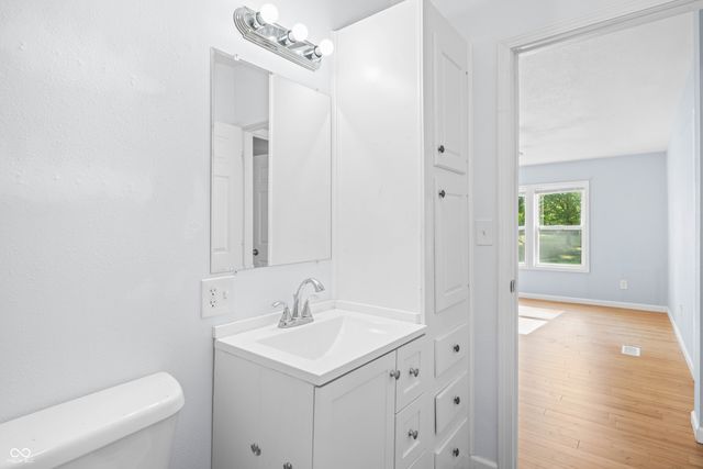 908 Stanley Street, Seymour, IN 47274