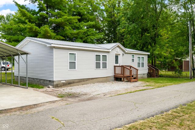 908 Stanley Street, Seymour, IN 47274