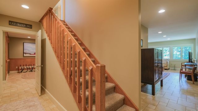 27 Johnson Loop, Ludlow, VT 05149