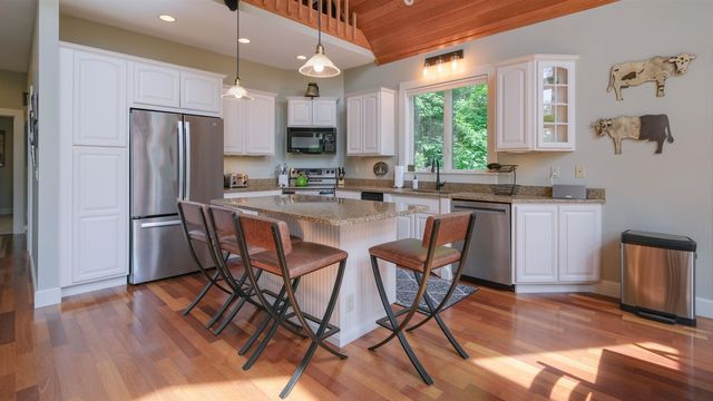 27 Johnson Loop, Ludlow, VT 05149