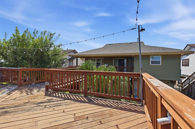 375 Ling, Bayou Vista, TX 77563