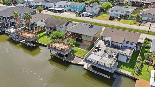 375 Ling, Bayou Vista, TX 77563
