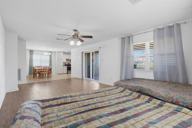 375 Ling, Bayou Vista, TX 77563