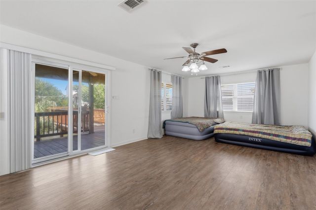 375 Ling, Bayou Vista, TX 77563