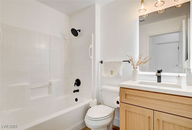 2142 High Mesa Drive, Henderson, NV 89012