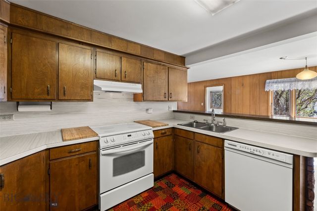 200 E Armitage, Ennis, MT 59729