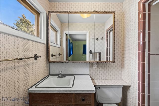 200 E Armitage, Ennis, MT 59729