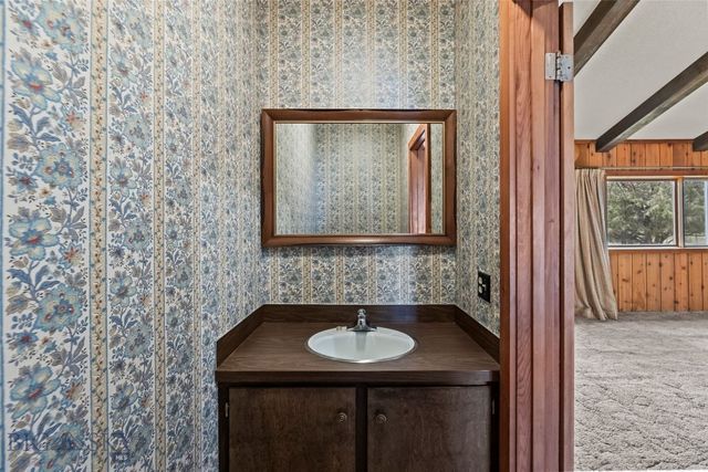 200 E Armitage, Ennis, MT 59729