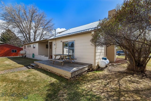 200 E Armitage, Ennis, MT 59729