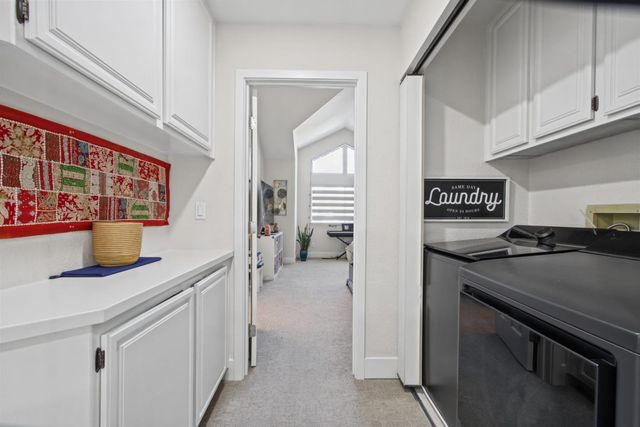 2211 Oakland Avenue, Pleasanton, CA 94588