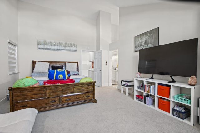 2211 Oakland Avenue, Pleasanton, CA 94588