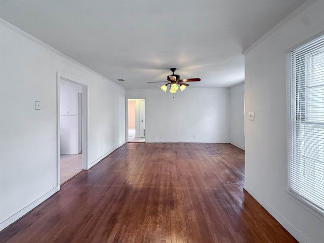 615 Peterson Rd, Kilgore, TX 75662