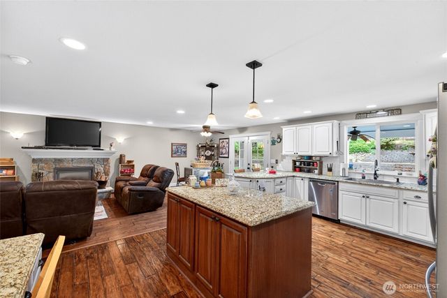 12623 123rd Avenue E, Puyallup, WA 98374