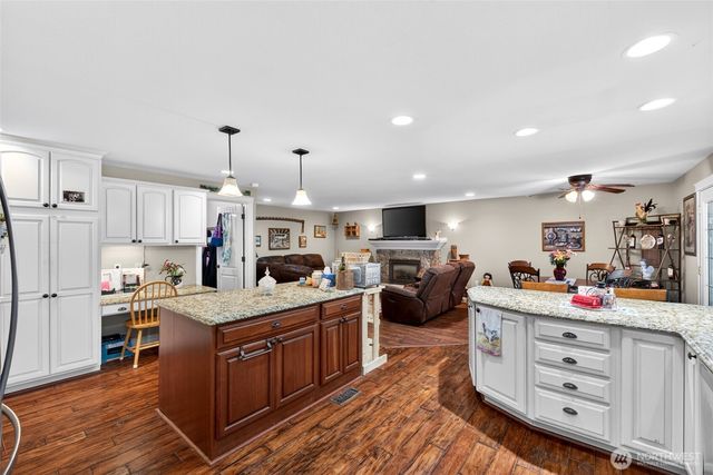 12623 123rd Avenue E, Puyallup, WA 98374