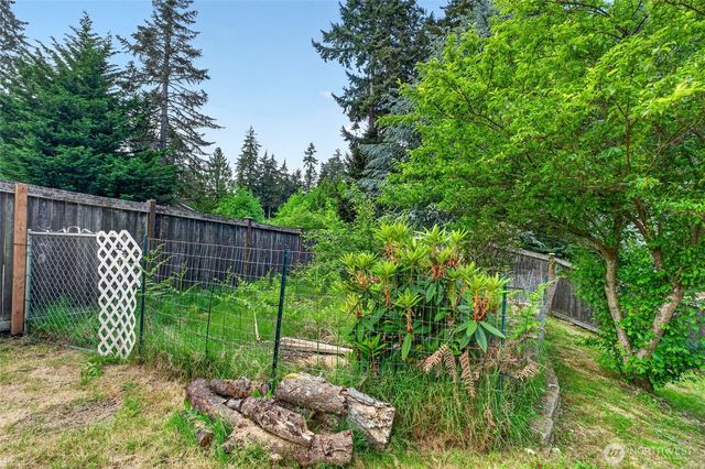 12623 123rd Avenue E, Puyallup, WA 98374