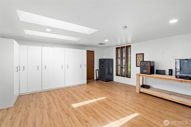 4823 W Tapps Dr E, Lake Tapps, WA 98391