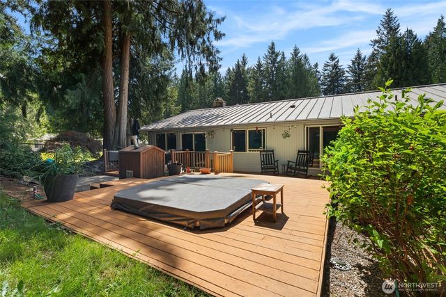 4823 W Tapps Dr E, Lake Tapps, WA 98391