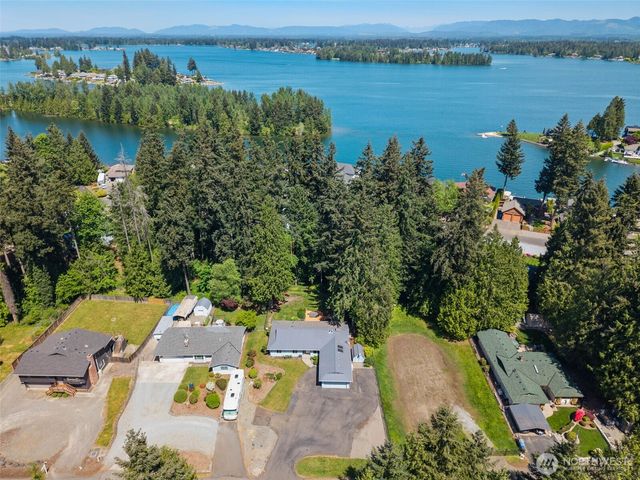 4823 W Tapps Dr E, Lake Tapps, WA 98391