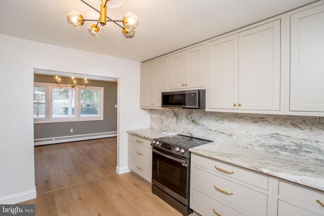 527 LEXINGTON AVE, Chalfont, PA 18914