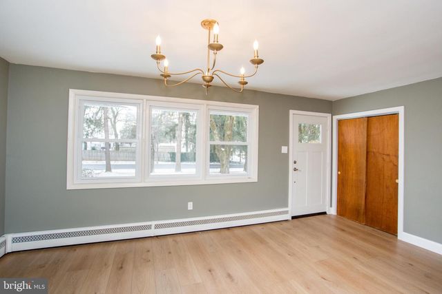 527 LEXINGTON AVE, Chalfont, PA 18914