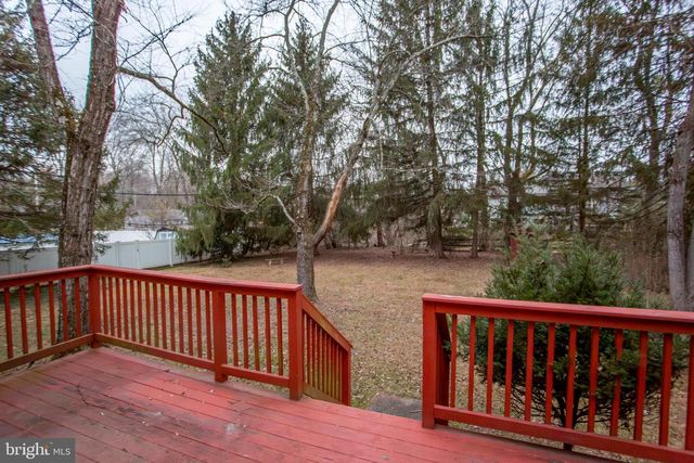 527 LEXINGTON AVE, Chalfont, PA 18914