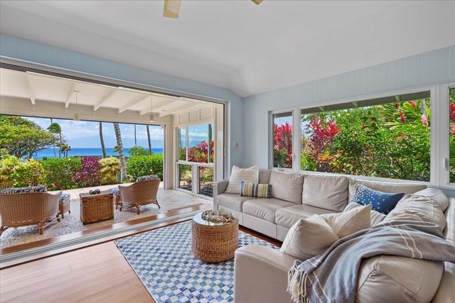 20 Hui Rd I # 42, Lahaina, HI 96761