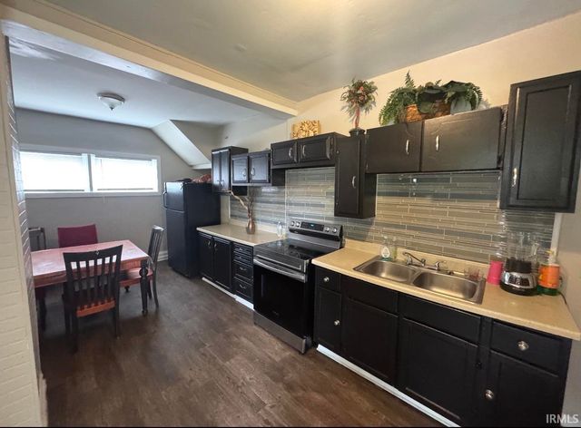 1006 Savilla Avenue, Fort Wayne, IN 46807
