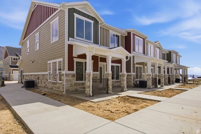 3143 N 1675 E, Layton, UT 84040