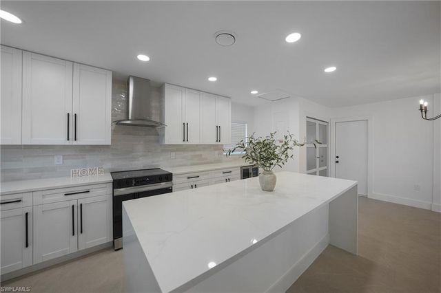 27385 Voyageur DR, Punta Gorda, FL 33983