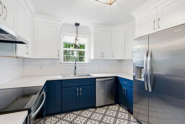 822 Douglas Ave, Nashville, TN 37206
