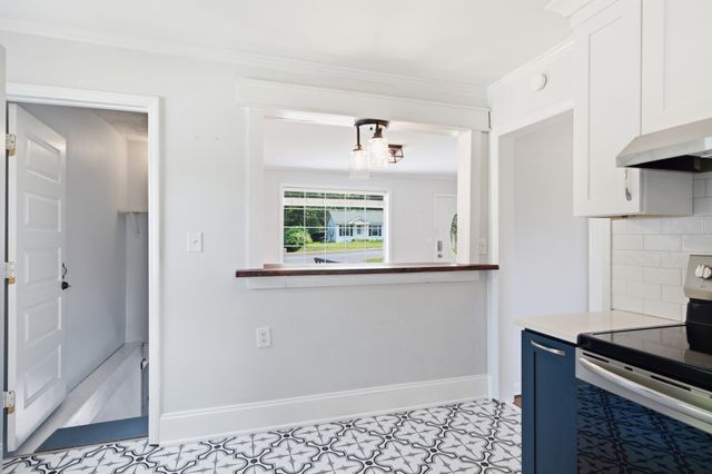 822 Douglas Ave, Nashville, TN 37206