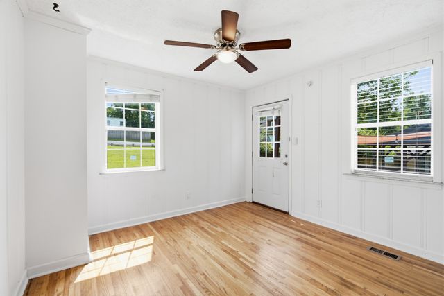 822 Douglas Ave, Nashville, TN 37206