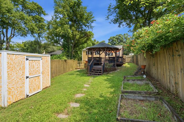 822 Douglas Ave, Nashville, TN 37206