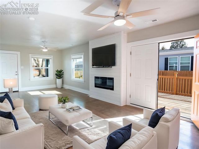 1901 E Routt Avenue, Pueblo, CO 81004