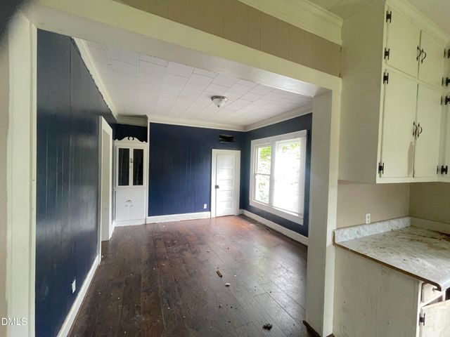 904 Stokes Street, Burlington, NC 27215