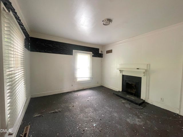 904 Stokes Street, Burlington, NC 27215