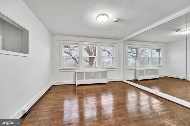 2219 CHESTERFIELD AVE, Baltimore, MD 21213