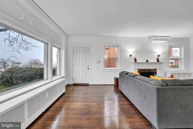 2219 CHESTERFIELD AVE, Baltimore, MD 21213