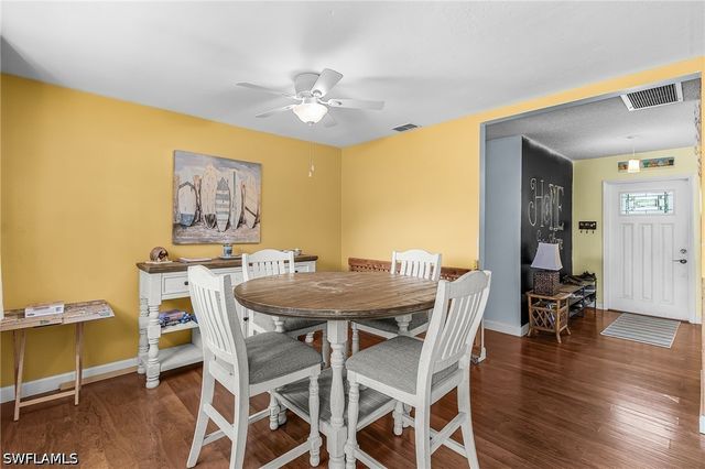 4870 Hawthorn Woods WAY, Naples, FL 34116