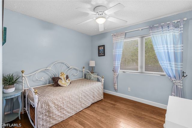 4870 Hawthorn Woods WAY, Naples, FL 34116